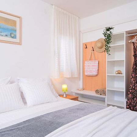 Novak Guesthouse - Zf Hvar 赫瓦尔 外观 照片