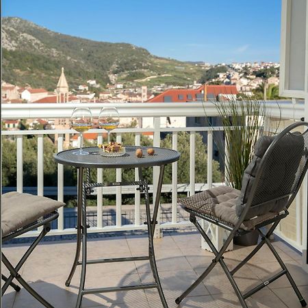 Novak Guesthouse - Zf Hvar 赫瓦尔 外观 照片