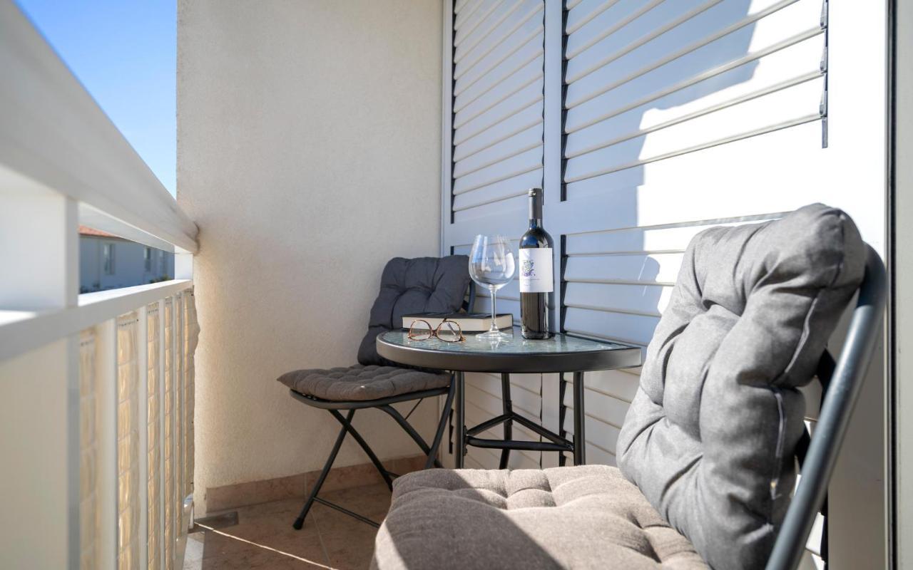 Novak Guesthouse - Zf Hvar 赫瓦尔 外观 照片