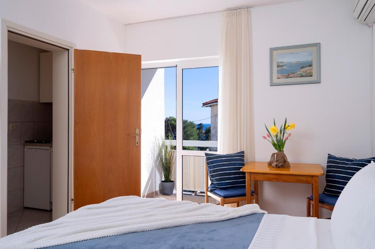 Novak Guesthouse - Zf Hvar 赫瓦尔 外观 照片