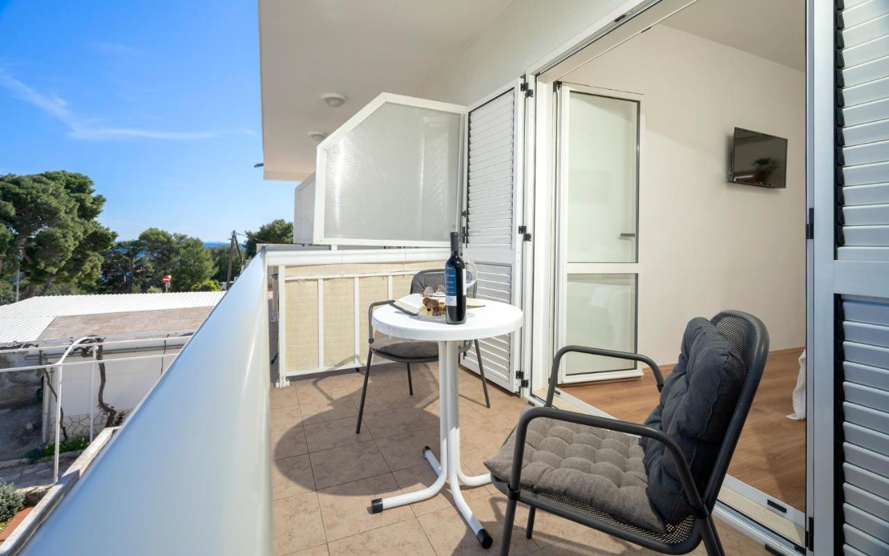 Novak Guesthouse - Zf Hvar 赫瓦尔 外观 照片